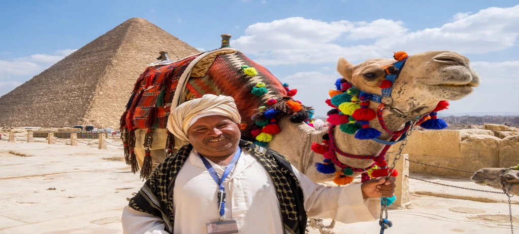 Giza Pyramids Camel Ride -3